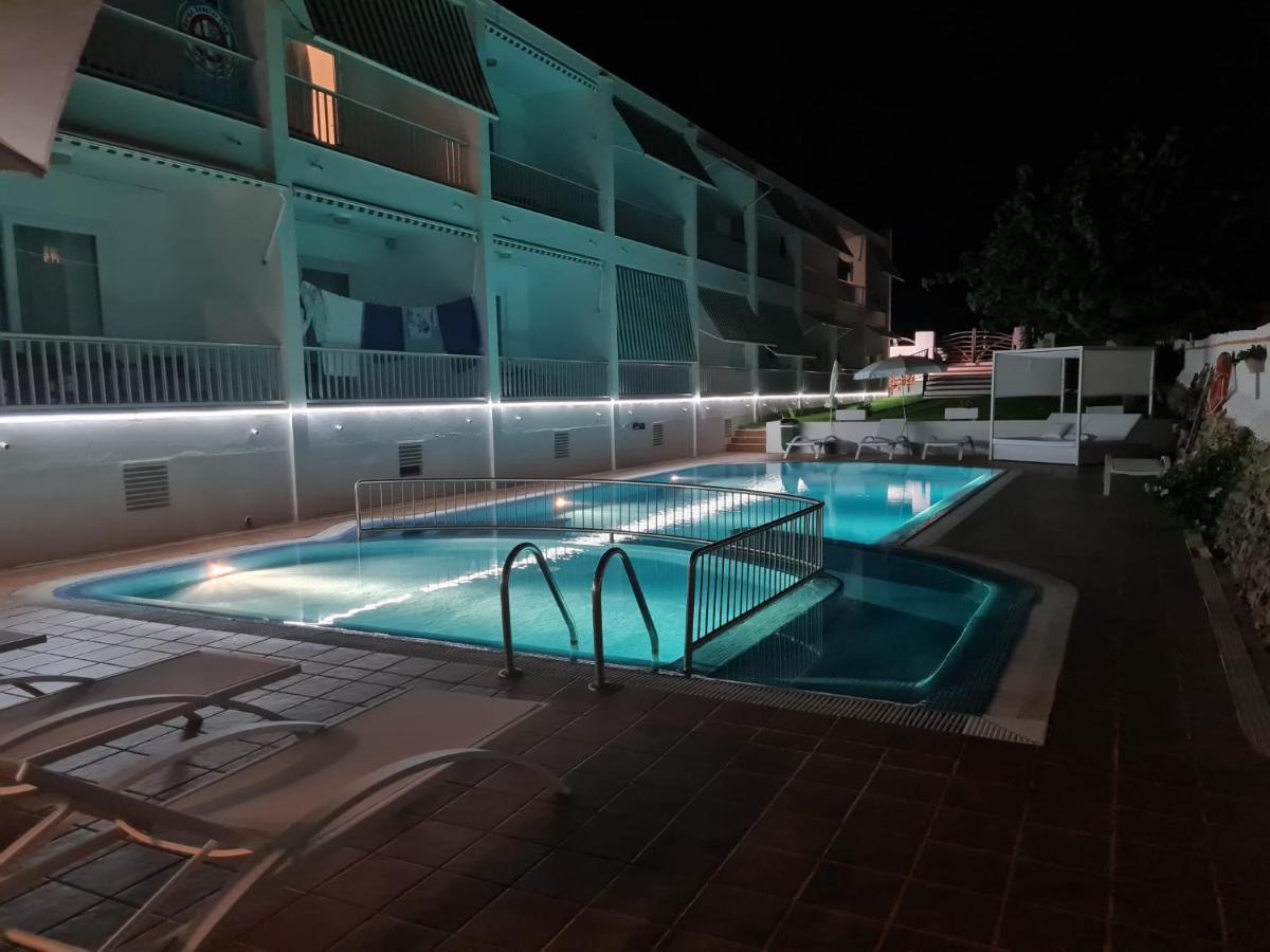 Hostal S'Algaret Fornells  Exteriör bild