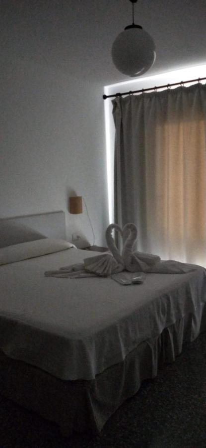 Hostal S'Algaret Fornells  Exteriör bild