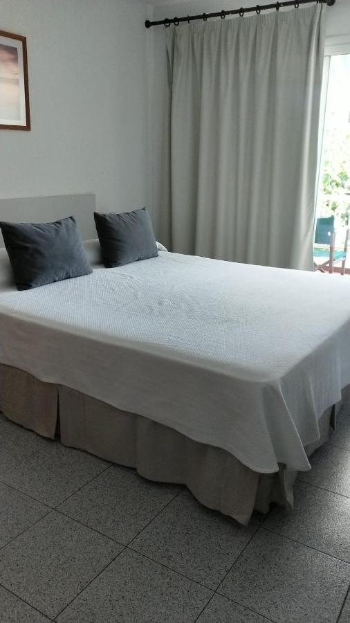 Hostal S'Algaret Fornells  Exteriör bild