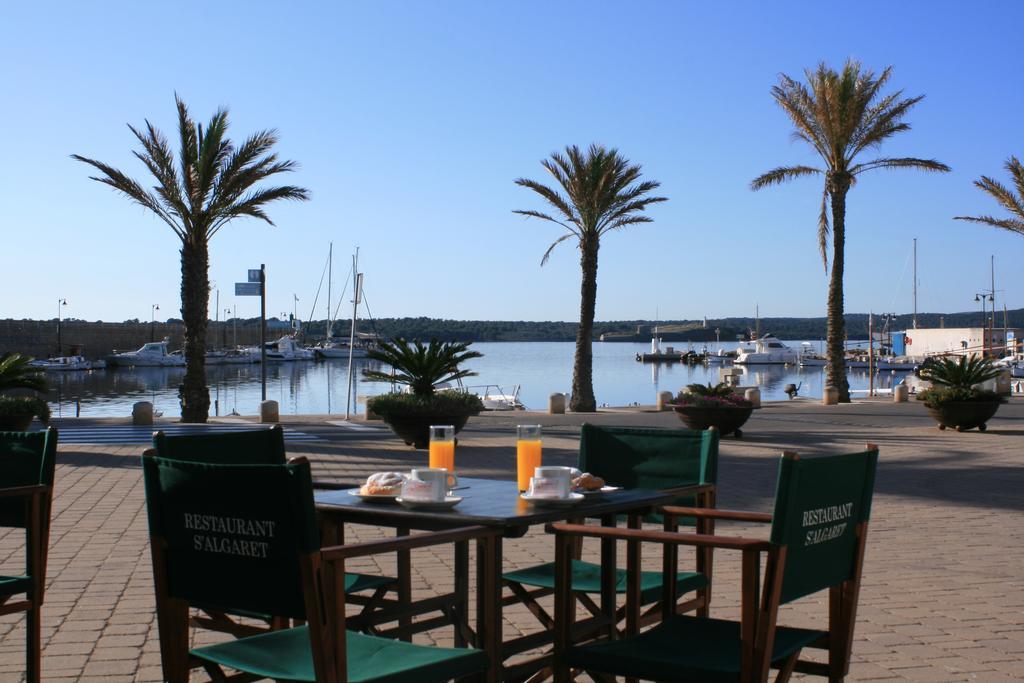 Hostal S'Algaret Fornells  Exteriör bild